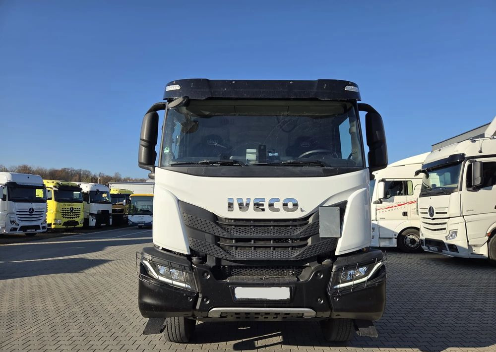 Iveco X-WAY - Camion benne: photos 3 Iveco X-WAY - Camion benne: photos 3
