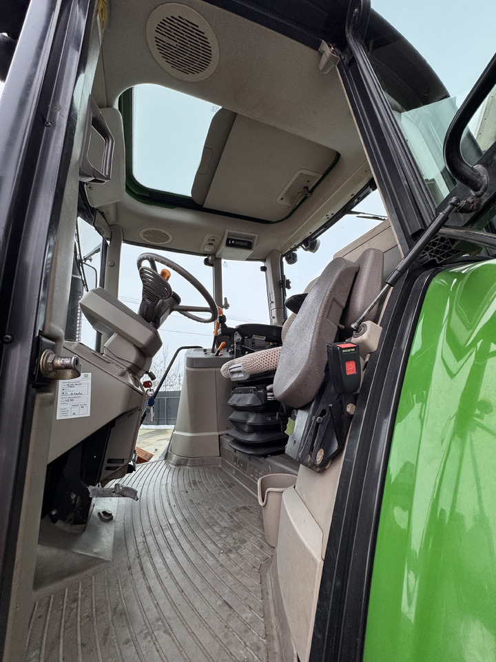 John Deere 6150 M - Tracteur agricole: photos 4 John Deere 6150 M - Tracteur agricole: photos 4
