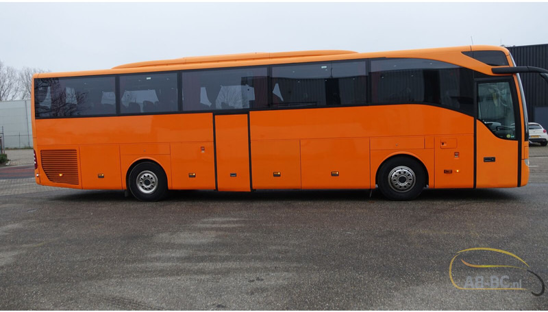 Mercedes-Benz Tourismo RHD - 52 Seats EURO 6 - Autocar: photos 3 Mercedes-Benz Tourismo RHD - 52 Seats EURO 6 - Autocar: photos 3