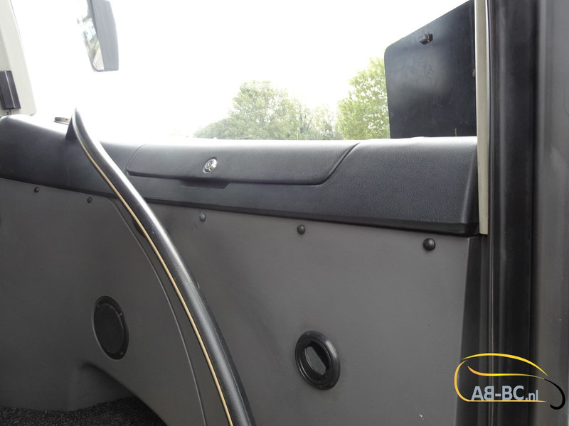 Scania Higer Touring HD, 54 Seats +Lift, Euro 6 - Autocar: photos 3 Scania Higer Touring HD, 54 Seats +Lift, Euro 6 - Autocar: photos 3
