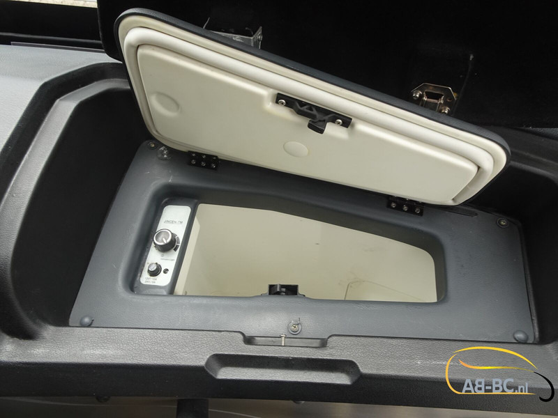 Scania Higer Touring HD, 54 Seats +Lift, Euro 6 - Autocar: photos 4 Scania Higer Touring HD, 54 Seats +Lift, Euro 6 - Autocar: photos 4