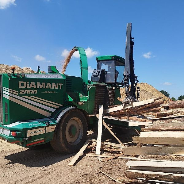 Albach Diamant 2000 - Broyeur de végétaux: photos 1 Albach Diamant 2000 - Broyeur de végétaux: photos 1