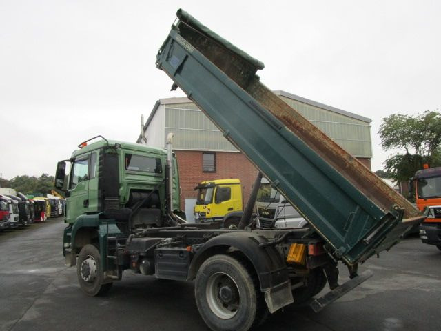 MAN TGS 18.360 4x4 BB Meiller 3-S.-Kipper, Euro 5 - Camion benne: photos 4 MAN TGS 18.360 4x4 BB Meiller 3-S.-Kipper, Euro 5 - Camion benne: photos 4