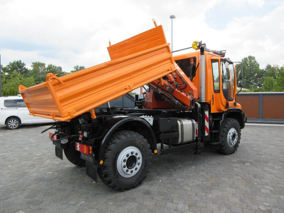 Unimog U 400 Drei-Seiten-Kipp/ Kran Atlas 65.2, Klima, - Camion benne: photos 3 Unimog U 400 Drei-Seiten-Kipp/ Kran Atlas 65.2, Klima, - Camion benne: photos 3