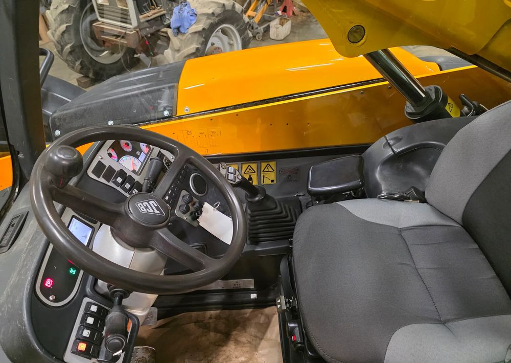 JCB 531-700 - Chariot télescopique: photos 4 JCB 531-700 - Chariot télescopique: photos 4