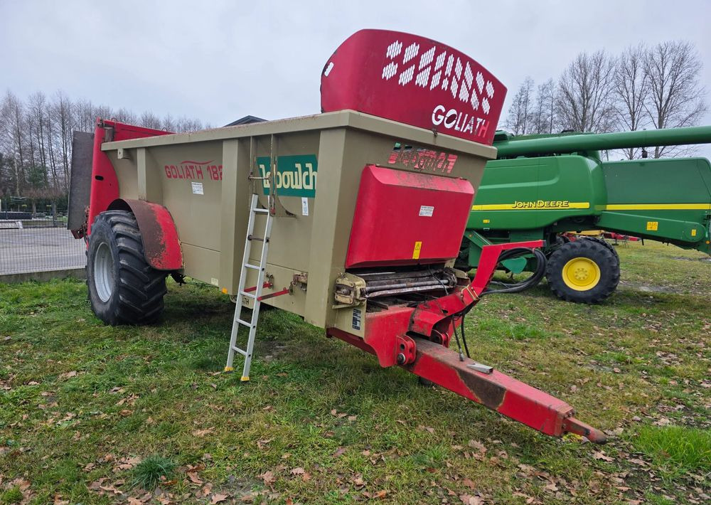 Leboulch 182 - Epandeur à fumier: photos 2 Leboulch 182 - Epandeur à fumier: photos 2