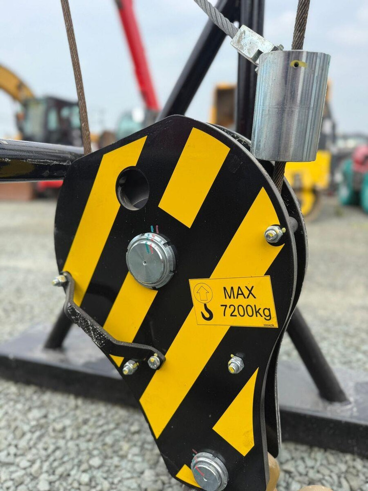 Manitou 7.2T - Treuil: photos 3 Manitou 7.2T - Treuil: photos 3