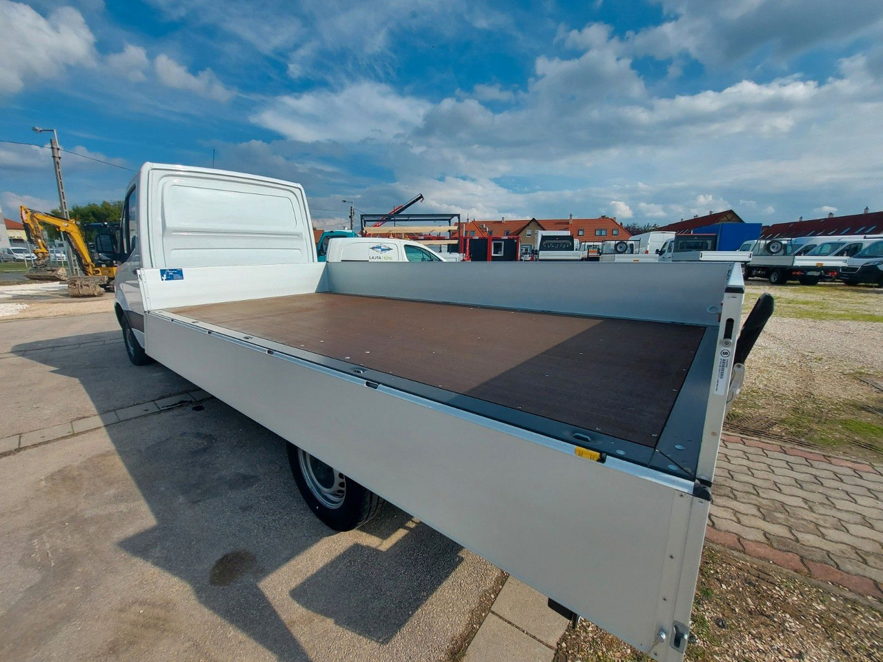 Mercedes-Benz Sprinter 315Pritsche - Utilitaire plateau: photos 3 Mercedes-Benz Sprinter 315Pritsche - Utilitaire plateau: photos 3