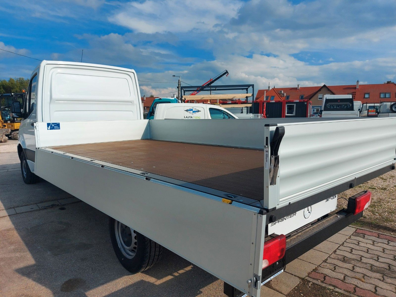 Mercedes-Benz Sprinter 315Pritsche - Utilitaire plateau: photos 4 Mercedes-Benz Sprinter 315Pritsche - Utilitaire plateau: photos 4