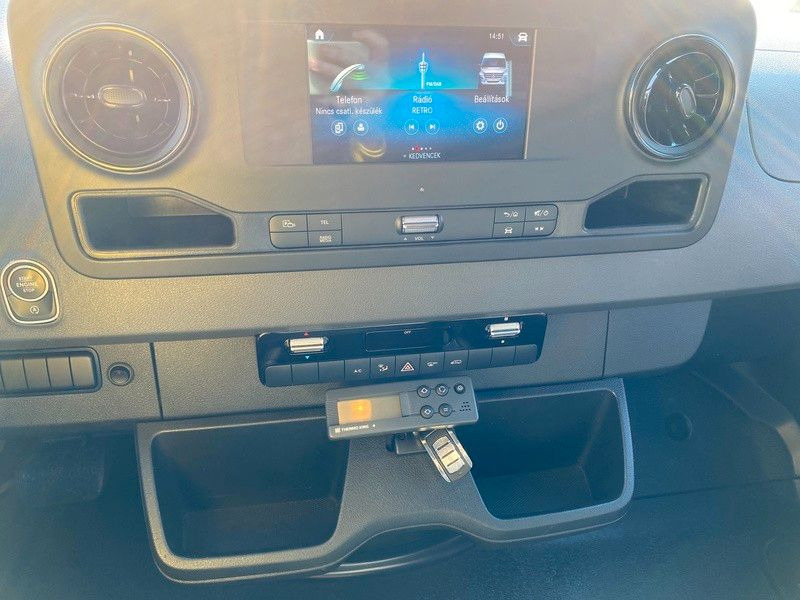 Utilitaire frigorifique Mercedes-Benz Sprinter III Kasten FWD 211/215 CDI FWD L2: photos 14