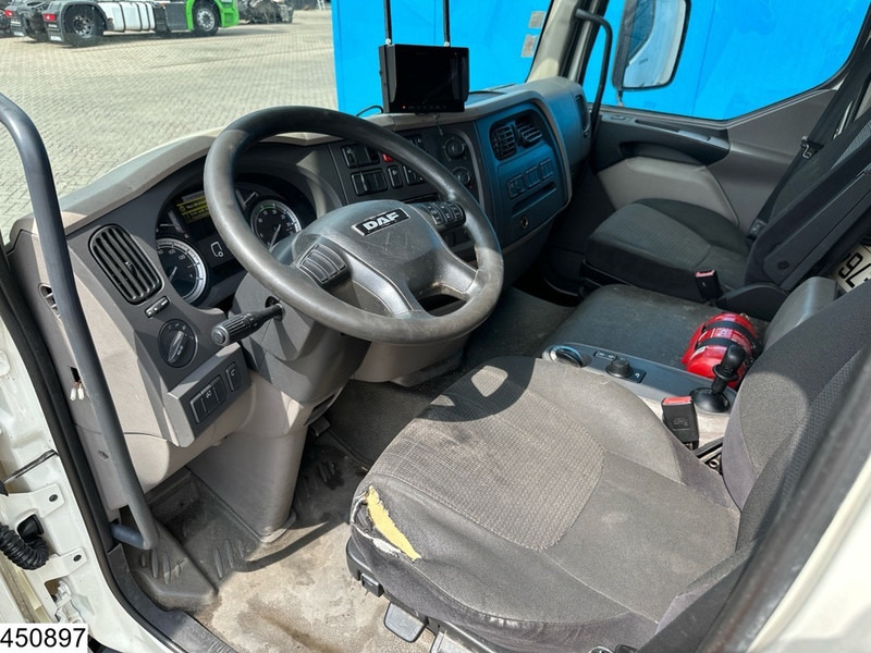 DAF LF 250 EURO 6, Dhollandia - Camion fourgon: photos 5 DAF LF 250 EURO 6, Dhollandia - Camion fourgon: photos 5