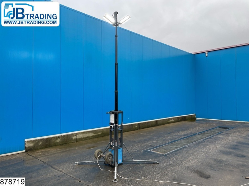 ELC K45 LED, height 4,5M - Engins de chantier: photos 1 ELC K45 LED, height 4,5M - Engins de chantier: photos 1
