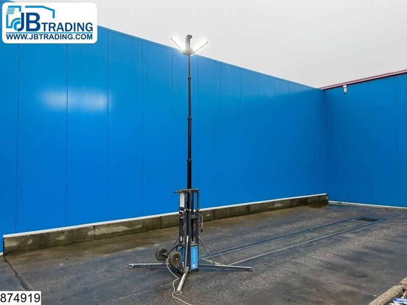 ELC K45 LED, height 4,5M - Engins de chantier: photos 1 ELC K45 LED, height 4,5M - Engins de chantier: photos 1