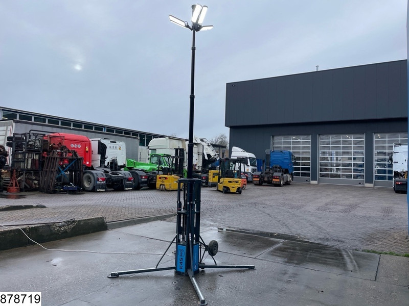 ELC K45 LED, height 4,5M - Engins de chantier: photos 2 ELC K45 LED, height 4,5M - Engins de chantier: photos 2