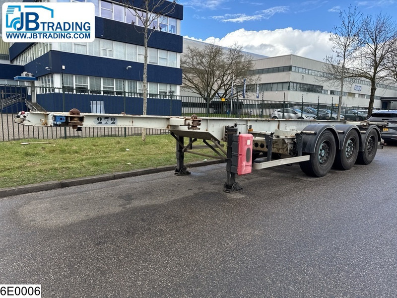 Fruehauf Chassis 20 / 30 ft - Semi-remorque porte-conteneur/ Caisse mobile: photos 1 Fruehauf Chassis 20 / 30 ft - Semi-remorque porte-conteneur/ Caisse mobile: photos 1