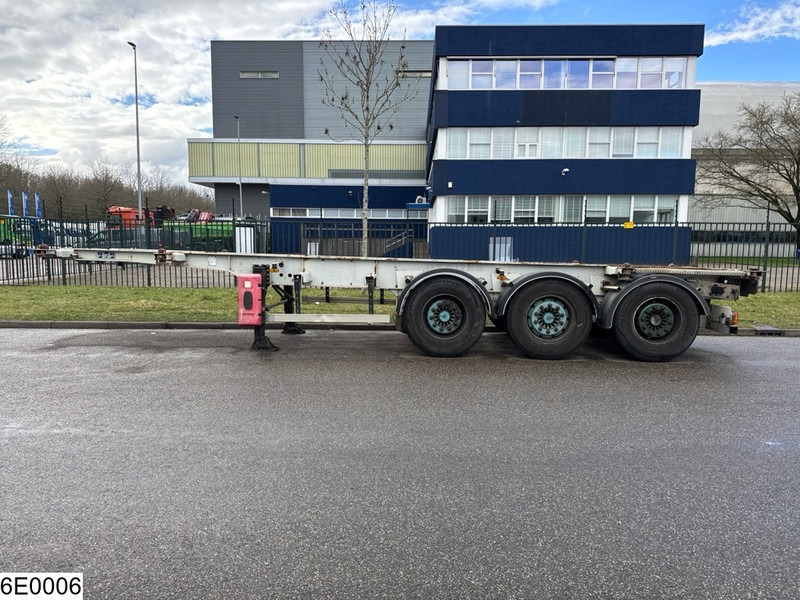 Fruehauf Chassis 20 / 30 ft - Semi-remorque porte-conteneur/ Caisse mobile: photos 2 Fruehauf Chassis 20 / 30 ft - Semi-remorque porte-conteneur/ Caisse mobile: photos 2