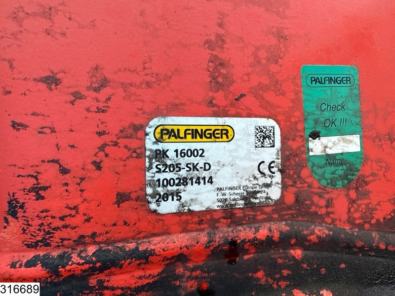 Iveco Trakker 360 6x4, EURO 6, Palfinger, Remote - Camion plateau, Camion grue: photos 4 Iveco Trakker 360 6x4, EURO 6, Palfinger, Remote - Camion plateau, Camion grue: photos 4