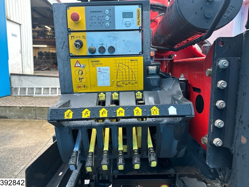 Camion plateau, Camion grue Iveco X-Way 360 6x4, EURO 6. Palfinger, Remote: photos 13 Camion plateau, Camion grue Iveco X-Way 360 6x4, EURO 6. Palfinger, Remote: photos 13