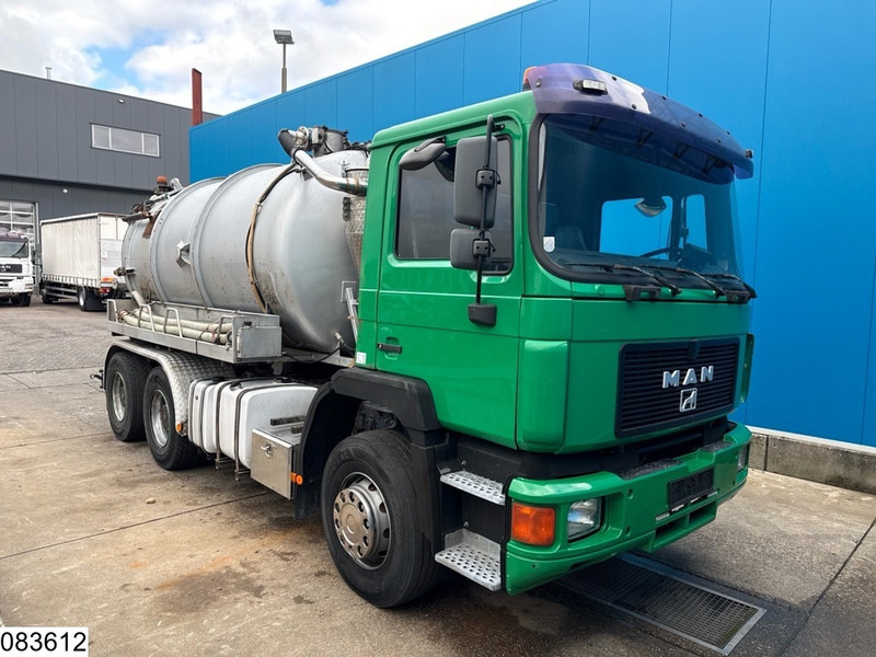 MAN 33 332 6x4, Vacuum truck, 12000 liter - Camion hydrocureur: photos 5 MAN 33 332 6x4, Vacuum truck, 12000 liter - Camion hydrocureur: photos 5