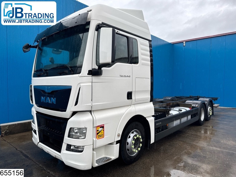 MAN TGX 26 440 6X2, EURO 6, Dhollandia, BDF - Camion porte-conteneur/ Caisse mobile: photos 1 MAN TGX 26 440 6X2, EURO 6, Dhollandia, BDF - Camion porte-conteneur/ Caisse mobile: photos 1