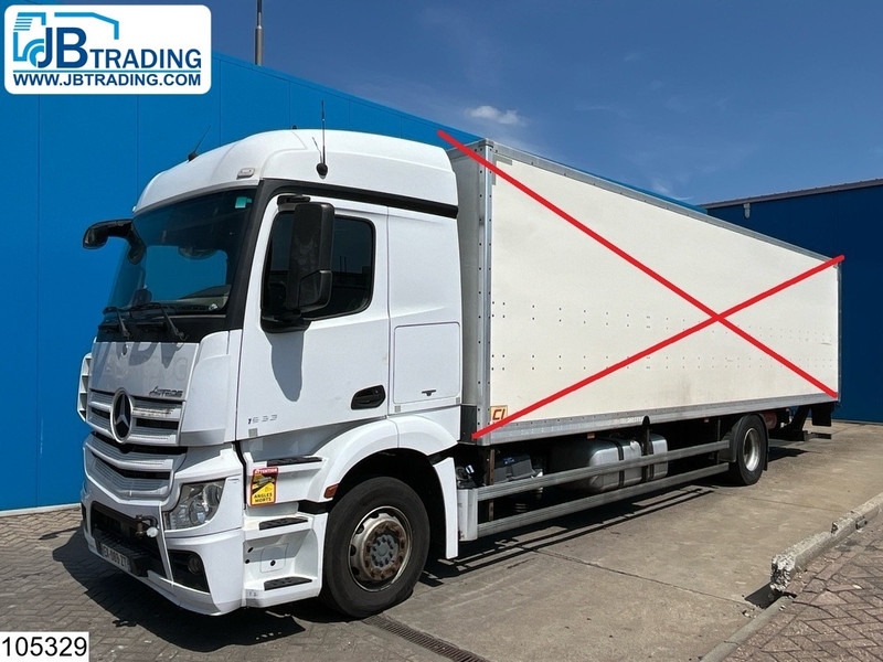 Mercedes-Benz Actros 1833 EURO 6, Engine broken, Chassis only - Camion fourgon: photos 1 Mercedes-Benz Actros 1833 EURO 6, Engine broken, Chassis only - Camion fourgon: photos 1