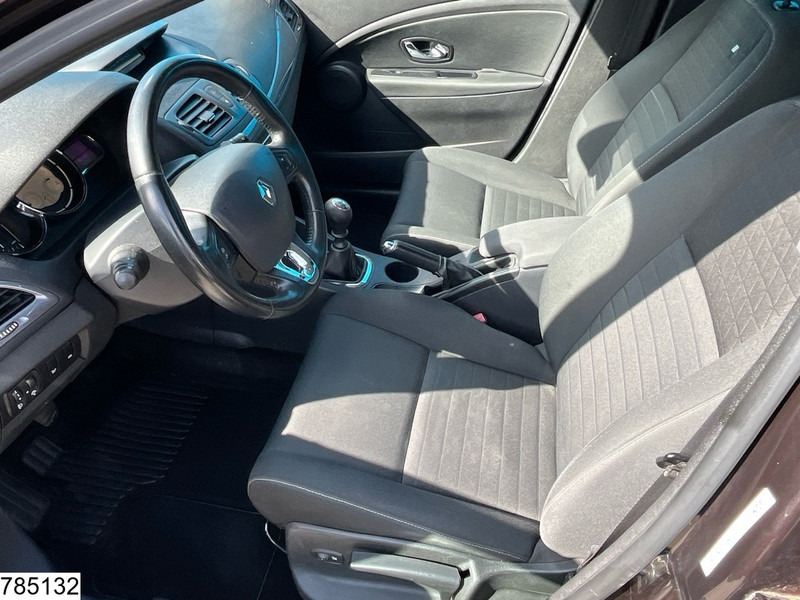 Renault ? Megane 1.5 Price includes VAT - Voiture: photos 3 Renault ? Megane 1.5 Price includes VAT - Voiture: photos 3