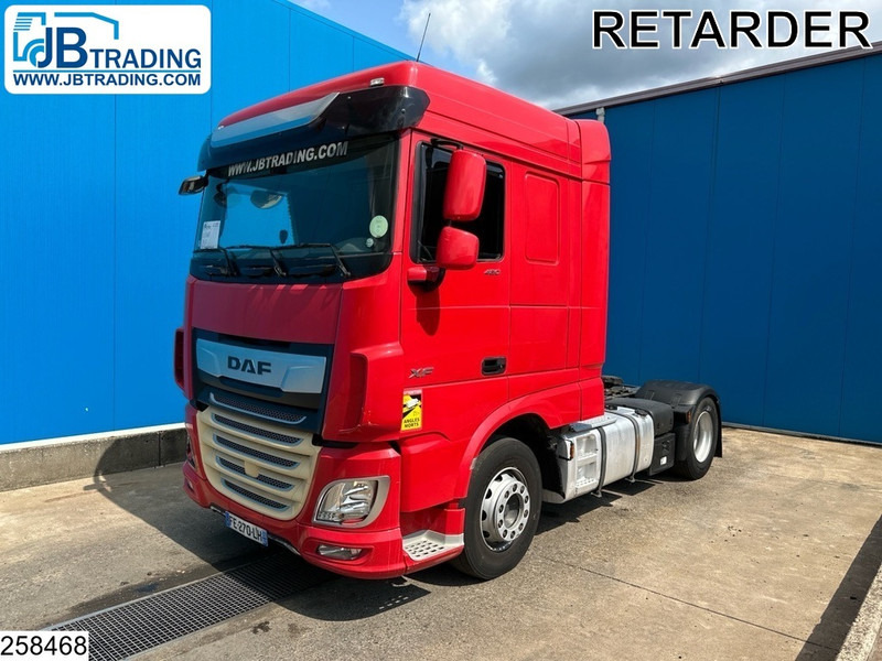 DAF XF 480 EURO 6, Retarder, Standairco, PTO - Tracteur routier: photos 1 DAF XF 480 EURO 6, Retarder, Standairco, PTO - Tracteur routier: photos 1