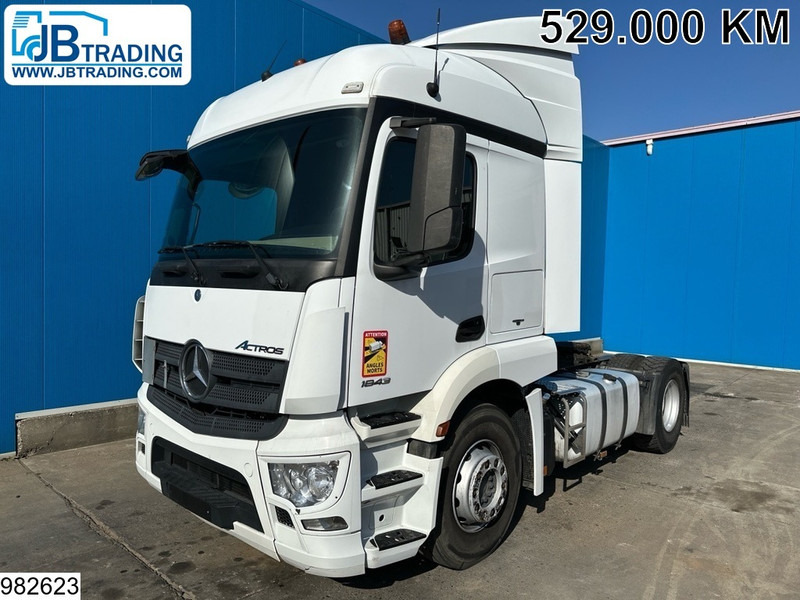 Mercedes-Benz Actros 1843 EURO 6 - Tracteur routier: photos 1 Mercedes-Benz Actros 1843 EURO 6 - Tracteur routier: photos 1