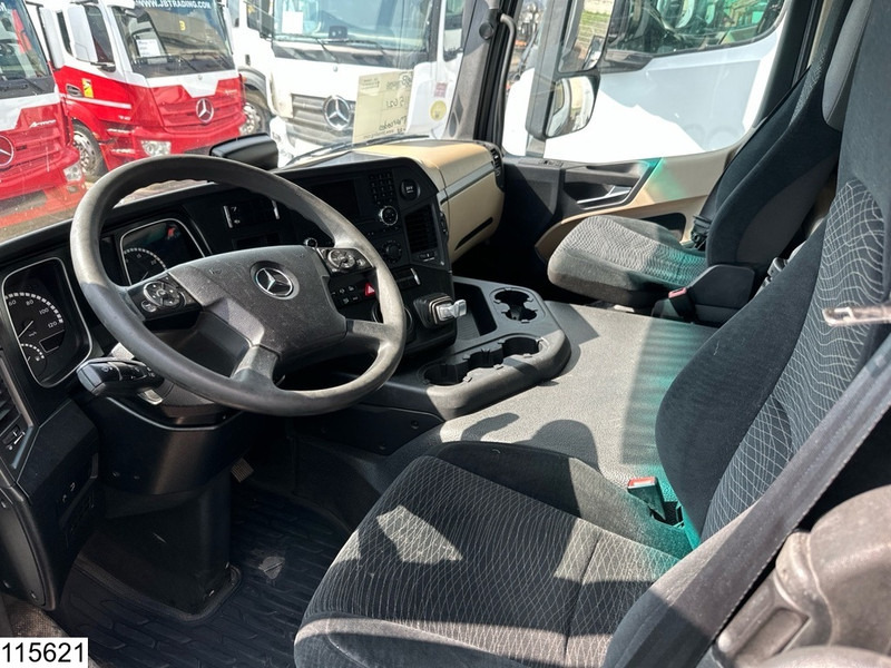 Mercedes-Benz Actros 1843 EURO 6 - Tracteur routier: photos 4 Mercedes-Benz Actros 1843 EURO 6 - Tracteur routier: photos 4