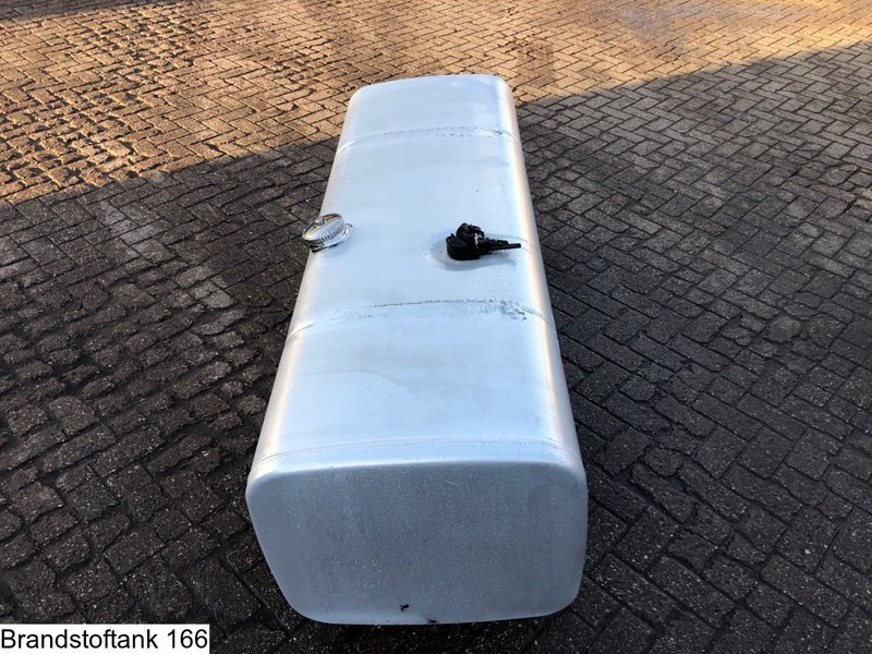 Universeel B 1.80 x D 0.60 x H 0.55 = 600 Liter - Réservoir de carburant: photos 4 Universeel B 1.80 x D 0.60 x H 0.55 = 600 Liter - Réservoir de carburant: photos 4