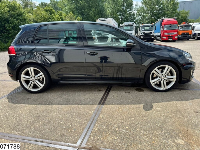 Volkswagen 2.0 TDI Golf 2.0 GTD - Voiture: photos 4 Volkswagen 2.0 TDI Golf 2.0 GTD - Voiture: photos 4
