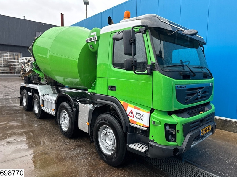 Volvo FMX 420 8x4, EURO 5, Hydraulic suspension - Camion malaxeur: photos 3 Volvo FMX 420 8x4, EURO 5, Hydraulic suspension - Camion malaxeur: photos 3