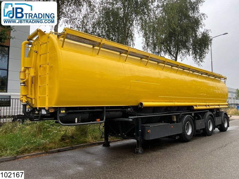 WELGRO Bulk 60 m3, 10 compartments, 3x steering - Semi-remorque citerne: photos 1 WELGRO Bulk 60 m3, 10 compartments, 3x steering - Semi-remorque citerne: photos 1