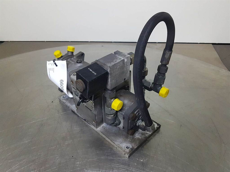 Ahlmann AS50-Konvekta KL2AT/4 12V-Compressor/Kompressor - Moteur pour Engins de chantier: photos 5 Ahlmann AS50-Konvekta KL2AT/4 12V-Compressor/Kompressor - Moteur pour Engins de chantier: photos 5