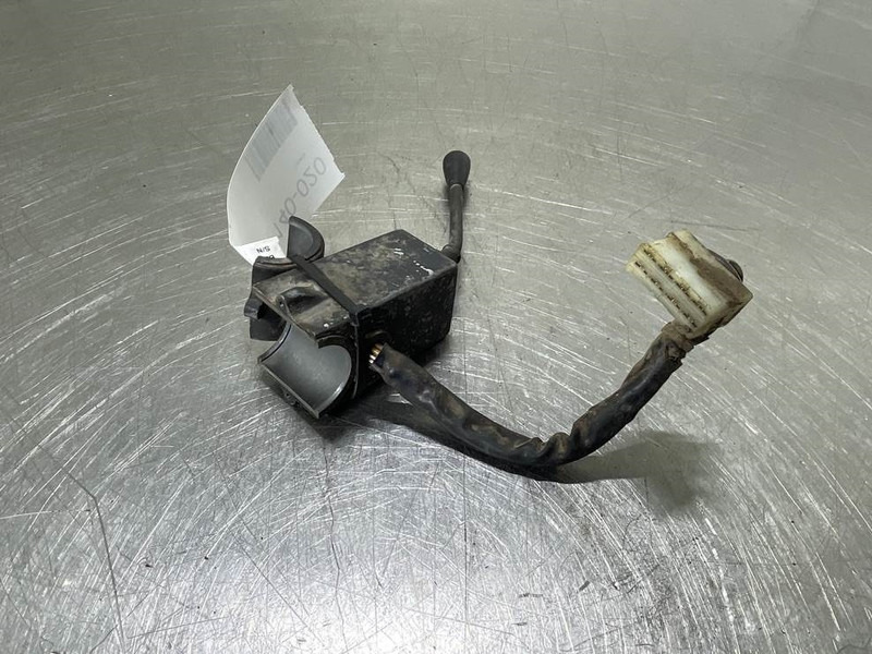 Ahlmann AZ14-4117475A-Steer col switch/Lenkstockschalter - Système électrique pour Engins de chantier: photos 2 Ahlmann AZ14-4117475A-Steer col switch/Lenkstockschalter - Système électrique pour Engins de chantier: photos 2