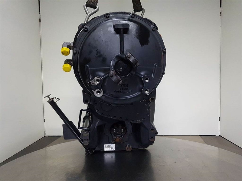 Case 621D-ZF 4WG-160-Transmission/Getriebe/Transmissie - Boîte de vitesse pour Engins de chantier: photos 5 Case 621D-ZF 4WG-160-Transmission/Getriebe/Transmissie - Boîte de vitesse pour Engins de chantier: photos 5