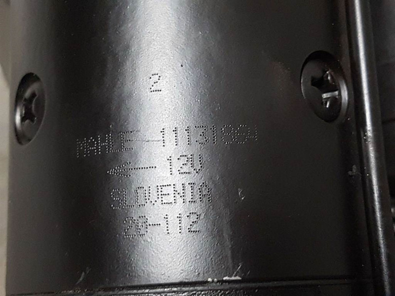 Deutz 12V 9T 4,0KW - Starter/Anlasser/Startmotor - Moteur pour Engins de chantier: photos 5 Deutz 12V 9T 4,0KW - Starter/Anlasser/Startmotor - Moteur pour Engins de chantier: photos 5