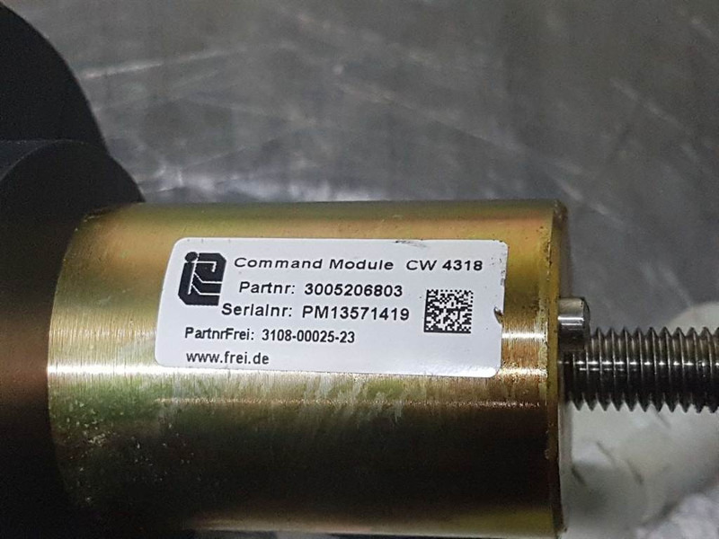 Frei CW4318 - Joystick/Steuergriff/Bedieningshende - Système électrique pour Engins de chantier: photos 5 Frei CW4318 - Joystick/Steuergriff/Bedieningshende - Système électrique pour Engins de chantier: photos 5