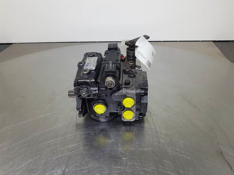 Giant - Bondioli & Pavesi M4PV28-28-Drive pump repair - Hydraulique pour Engins de chantier: photos 4 Giant - Bondioli & Pavesi M4PV28-28-Drive pump repair - Hydraulique pour Engins de chantier: photos 4