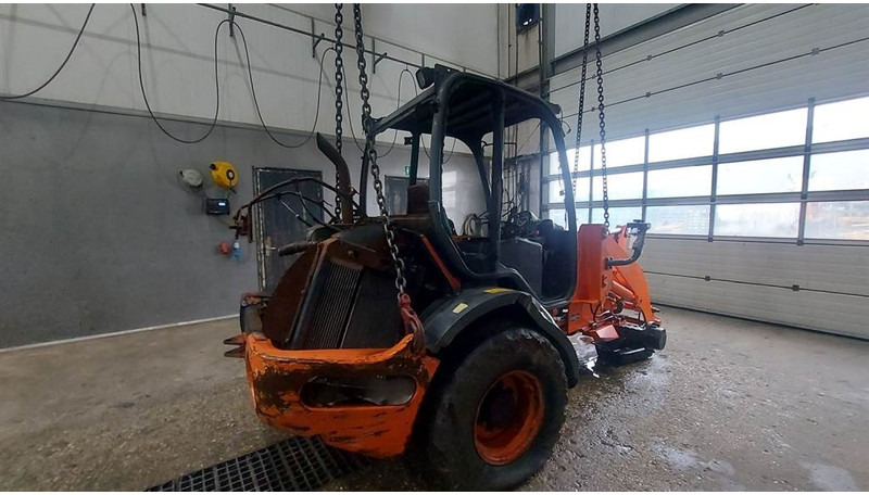Hitachi ZW 95 LSD - (For parts) - Chargeuse sur pneus: photos 2 Hitachi ZW 95 LSD - (For parts) - Chargeuse sur pneus: photos 2