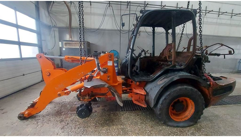 Hitachi ZW 95 LSD - (For parts) - Chargeuse sur pneus: photos 1 Hitachi ZW 95 LSD - (For parts) - Chargeuse sur pneus: photos 1