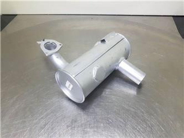 JCB 3CX-993/66200-Wacker Neuson 1000001785-Exhaust - Moteur pour Engins de chantier: photos 1 JCB 3CX-993/66200-Wacker Neuson 1000001785-Exhaust - Moteur pour Engins de chantier: photos 1