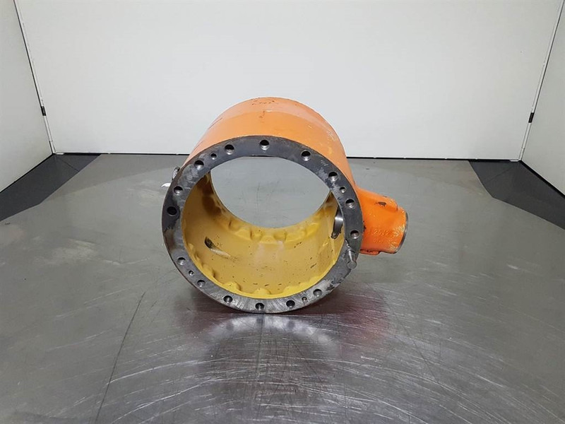 JCB 416 - Axle housing/Achskörper/Astrechter - Essieu et pièces pour Engins de chantier: photos 3 JCB 416 - Axle housing/Achskörper/Astrechter - Essieu et pièces pour Engins de chantier: photos 3