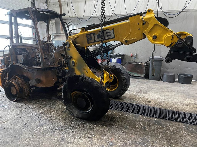 JCB TM 220 - (For parts) - Chargeuse sur pneus: photos 2 JCB TM 220 - (For parts) - Chargeuse sur pneus: photos 2