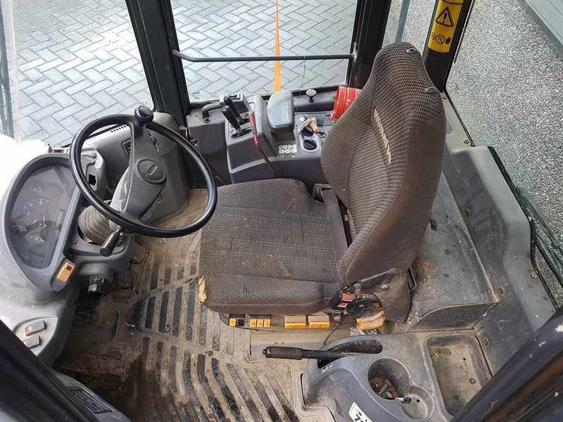 Komatsu WA 320 - 5H - Cabin/Kabine/Cabine - Cabine et intérieur pour Engins de chantier: photos 4 Komatsu WA 320 - 5H - Cabin/Kabine/Cabine - Cabine et intérieur pour Engins de chantier: photos 4