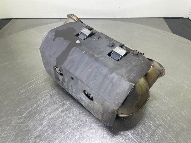 Mecalac 12MTX-Deutz 04604014-Exhaust/Auspuff/Uitlaat/DPF - Moteur pour Engins de chantier: photos 5 Mecalac 12MTX-Deutz 04604014-Exhaust/Auspuff/Uitlaat/DPF - Moteur pour Engins de chantier: photos 5