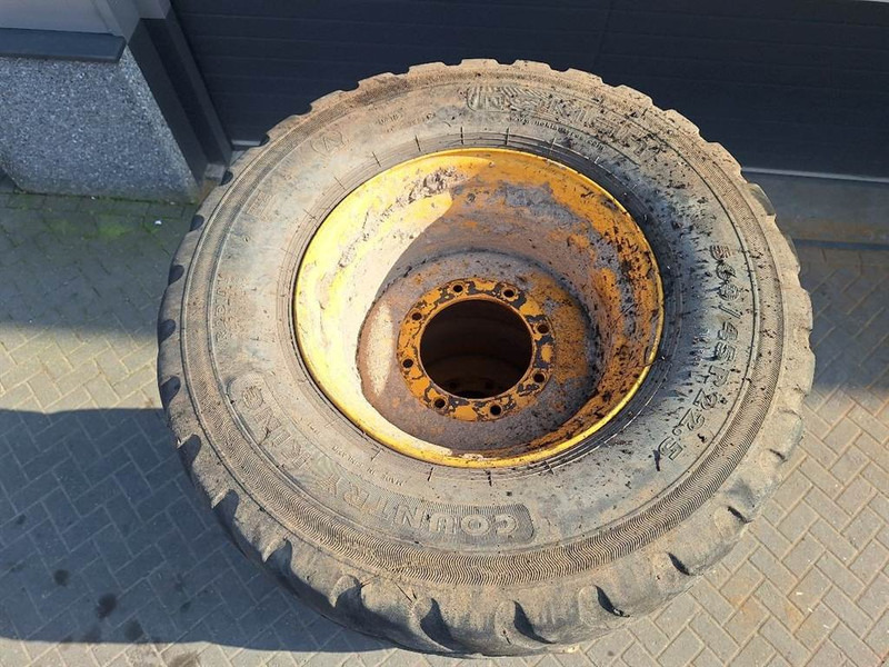Mecalac 12MTX-Nokian 560/45R22.5-Tire/Reifen/Band - Pneus et jantes pour Engins de chantier: photos 4 Mecalac 12MTX-Nokian 560/45R22.5-Tire/Reifen/Band - Pneus et jantes pour Engins de chantier: photos 4