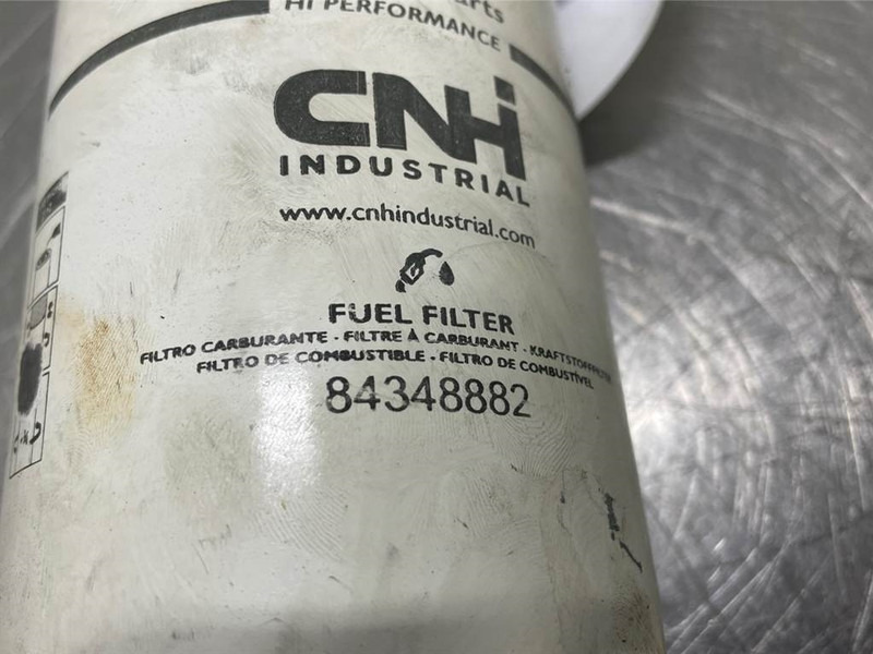 New Holland W110C-CNH 84348882-Fuel filter/Kraftstofffilter - Moteur pour Engins de chantier: photos 3 New Holland W110C-CNH 84348882-Fuel filter/Kraftstofffilter - Moteur pour Engins de chantier: photos 3