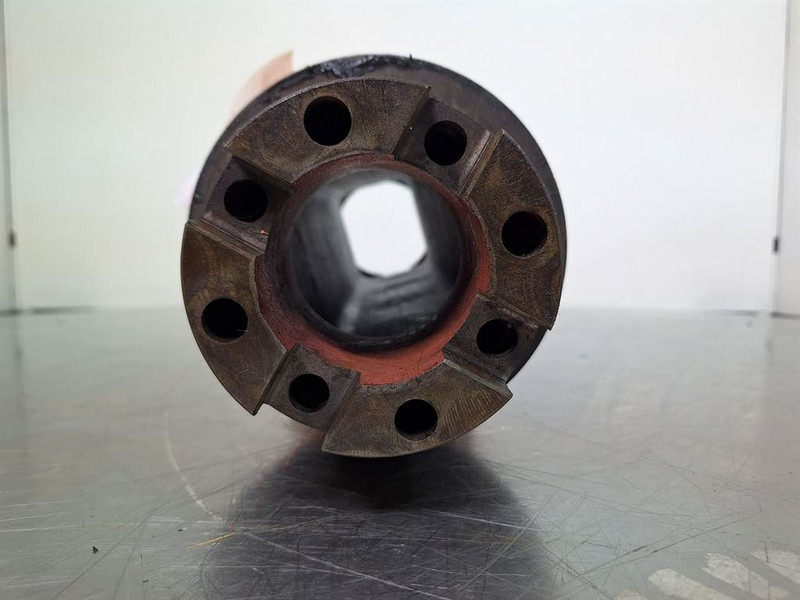 O & K L6-4711346 -Axle housing/Achskörper/Astrechter - Essieu et pièces pour Engins de chantier: photos 3 O & K L6-4711346 -Axle housing/Achskörper/Astrechter - Essieu et pièces pour Engins de chantier: photos 3