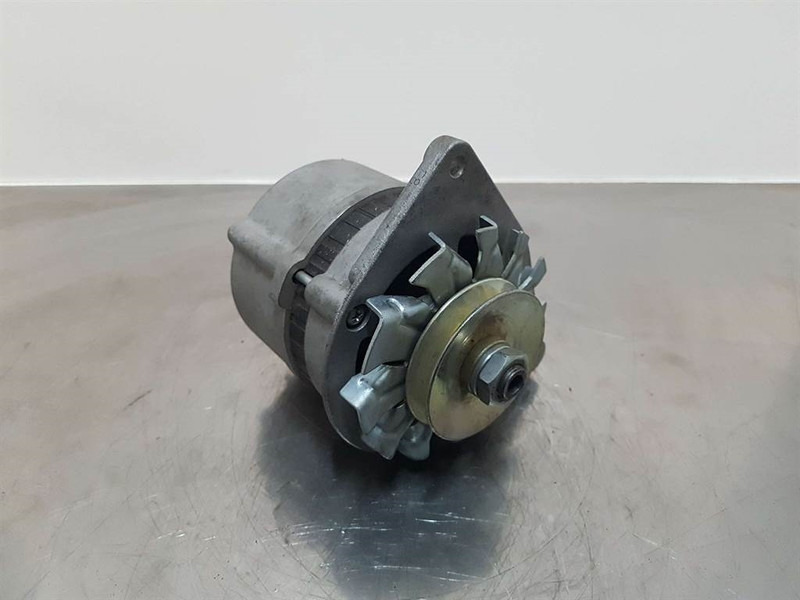 Perkins 12V 33A-11201507-Alternator/Lichtmaschine/Dynamo - Moteur pour Engins de chantier: photos 1 Perkins 12V 33A-11201507-Alternator/Lichtmaschine/Dynamo - Moteur pour Engins de chantier: photos 1